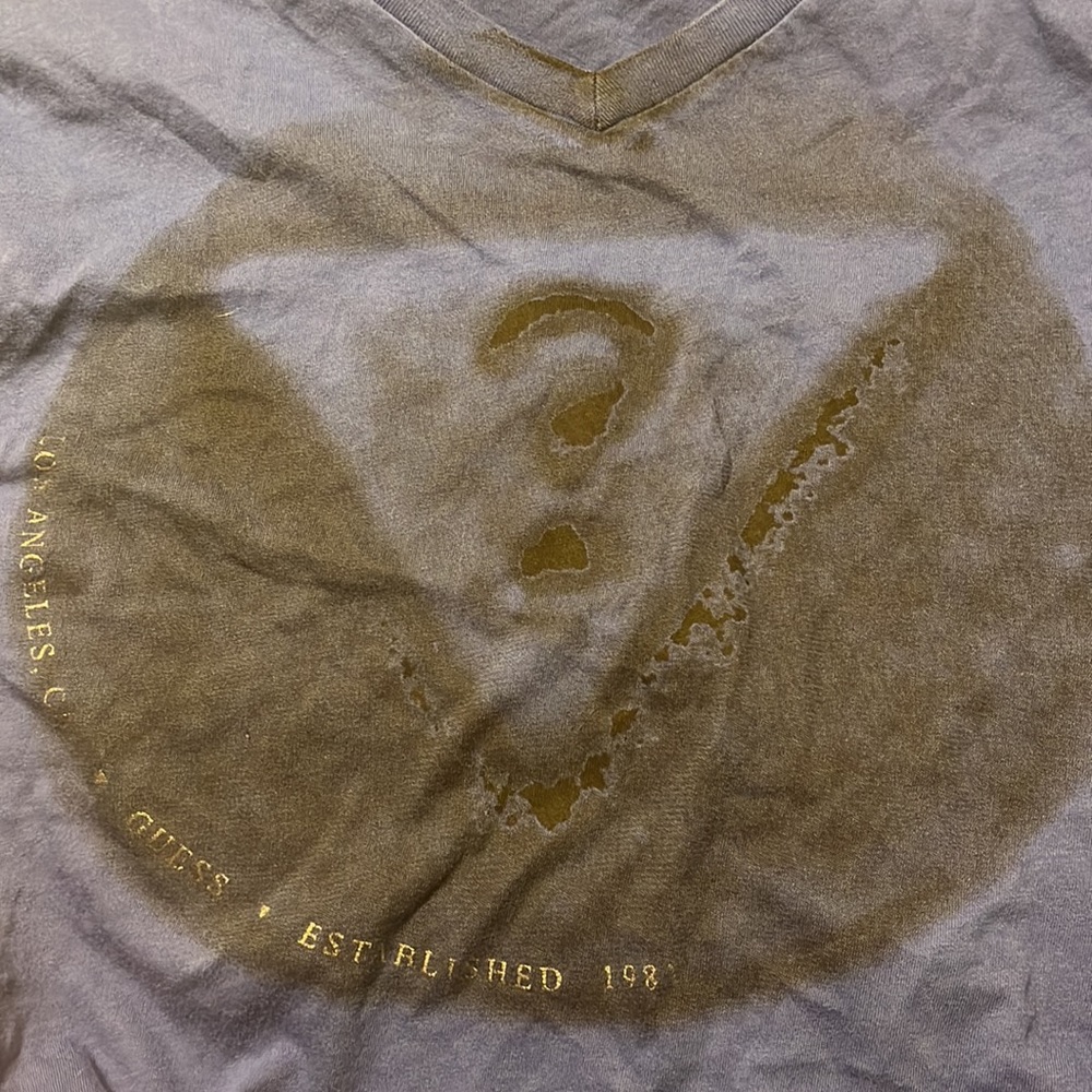 Guess Los Angeles. V neck t-shirt - Picture 5 of 5